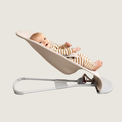 babybjörn wipstoel - Tiny Library