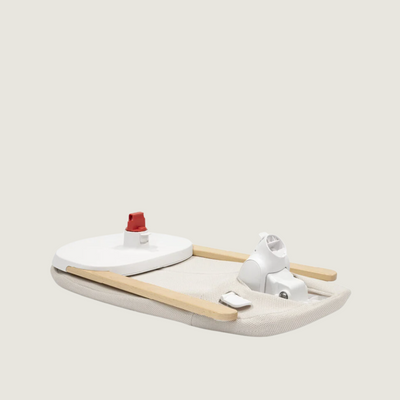 Stokke Yoga Light Sand wipstoel - Tiny Library