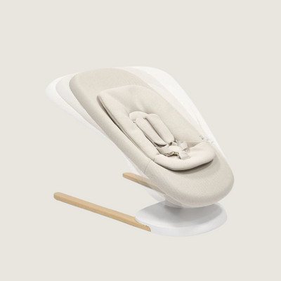 Stokke Yoga Light Sand wipstoel - Tiny Library