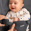 Babybjorn wipstoeltje Begin - Donkergrijs- sfeer - Tiny Library