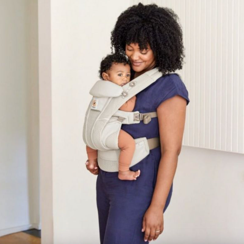 ergobaby omni breeze carrier natural beige Ergobaby draagzak Omni Breeze – Tiny Library