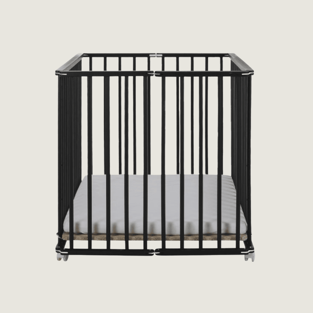 Collapsible playpen