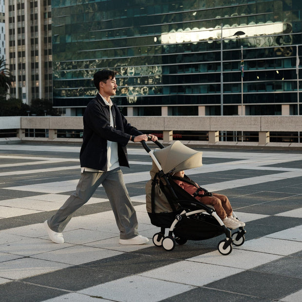 Stokke_Yoyo3_6_Buggy_sfeerbeeld_-_Tiny_Library