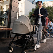 Stokke Yoyo3 0+ kinderwagen sfeerbeeld - Tiny Library