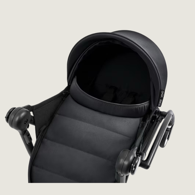 Stokke YOYO⁵ Newborn pack in zwart, vooraanzicht