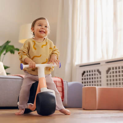 Woom WOW Apricot Pop Peach Tiny Library